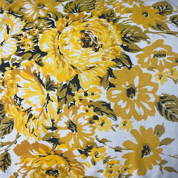 VTG 1960s Floral Pillow - Picture 5 of 10